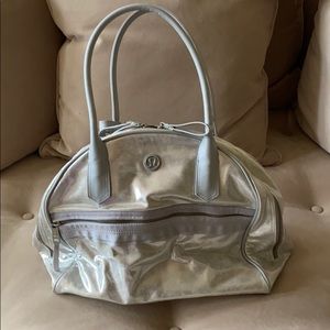 Lululemon silver bag